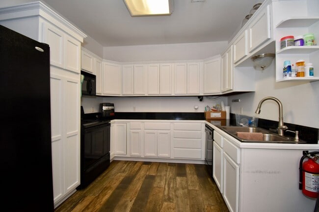 Building Photo - 3 Bed, 2 Bath Home in Ruston