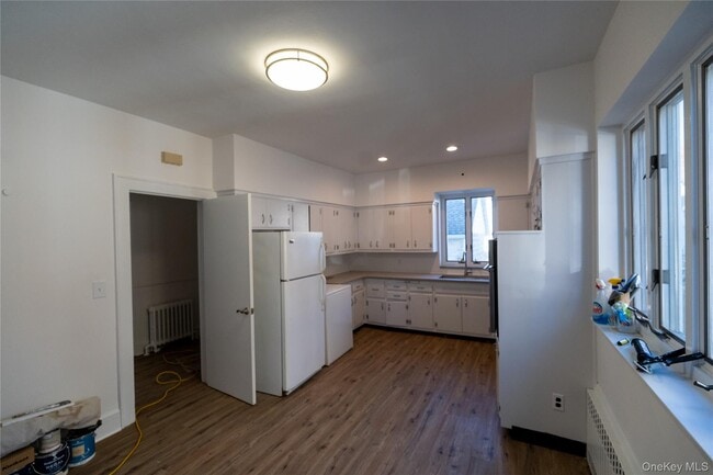 Building Photo - 43 4th St