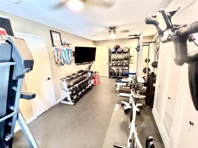 Building Photo - 7812 Woodharbor Dr