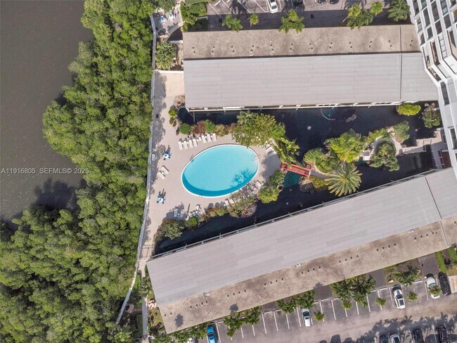 Building Photo - 3589 S Ocean Blvd