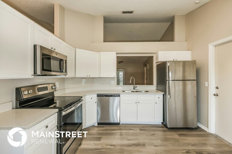 Building Photo - 11425 Wellman Dr