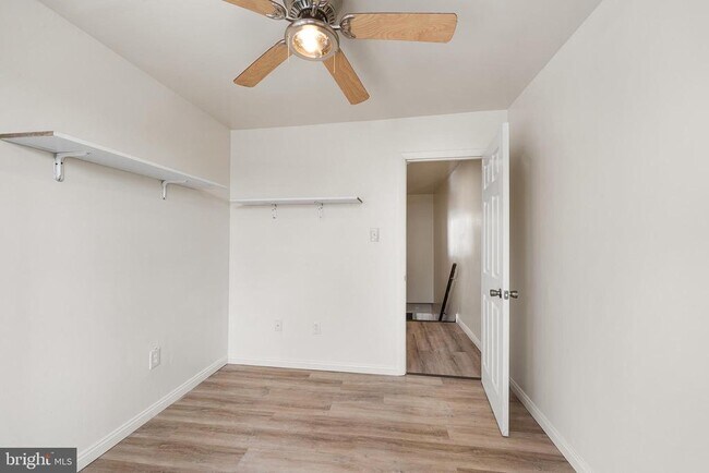 Building Photo - 5236 Harlan St