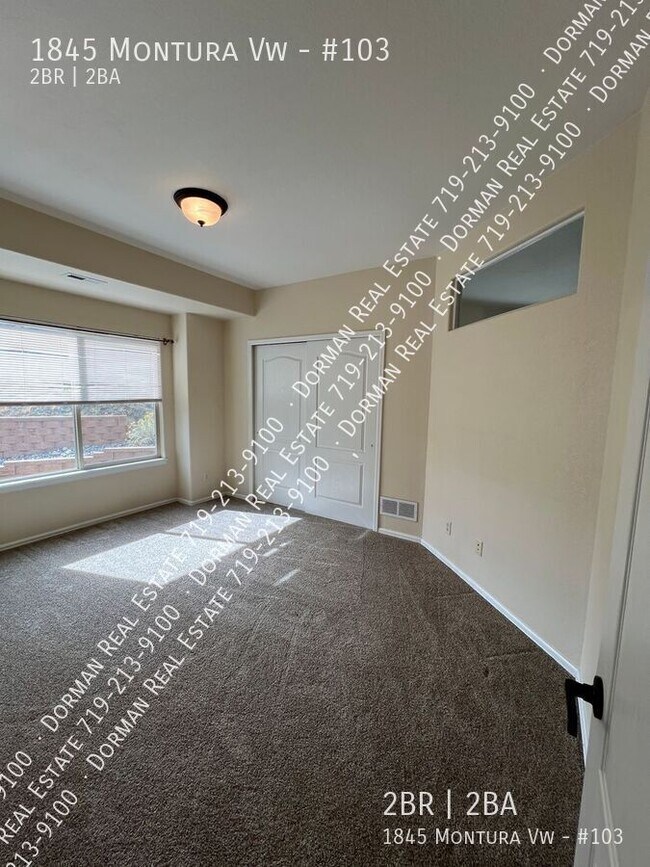 Building Photo - 1845 Montura View