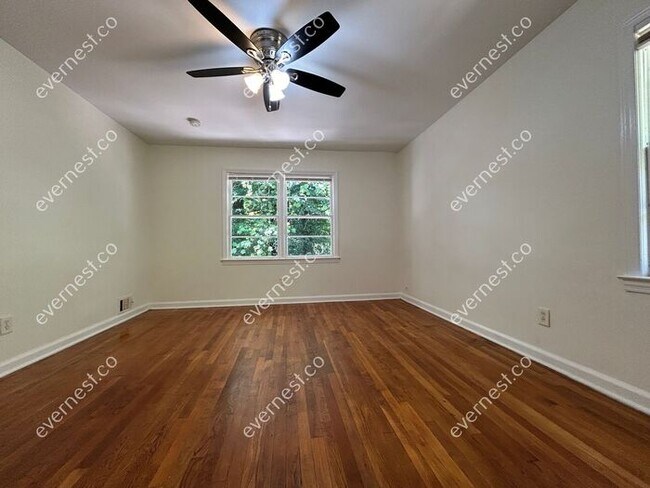 Building Photo - 120 Leathers Cir NW