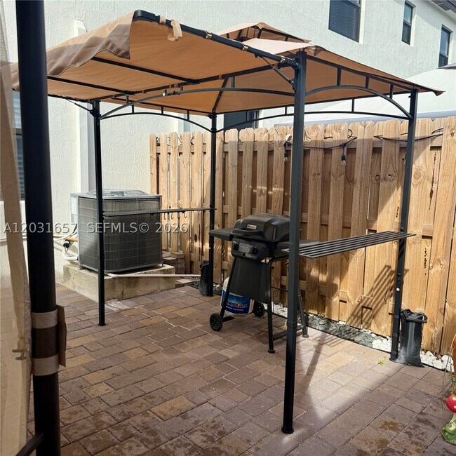 Building Photo - 23049 SW 129th Ave