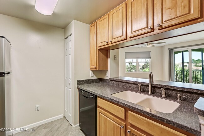 Building Photo - 3015 Aqua Vista Ln