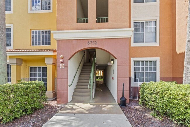 Building Photo - 6752 Heritage Grande