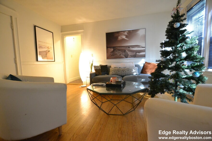 Building Photo - 63 Euston Rd