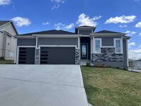 Building Photo - 11009 S Millstone Dr