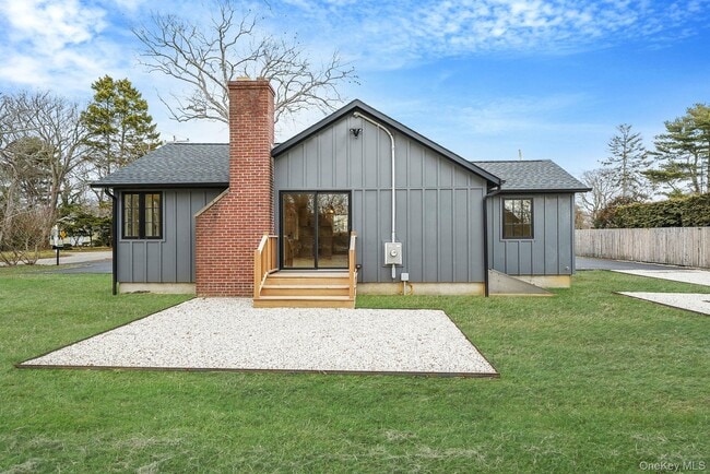 Building Photo - 23 Roosevelt Blvd