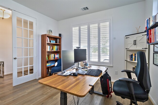 Building Photo - 31502 Willows Bracken Ct