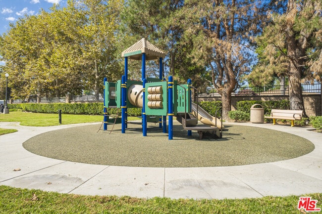 Building Photo - 15413 Ashley Ct