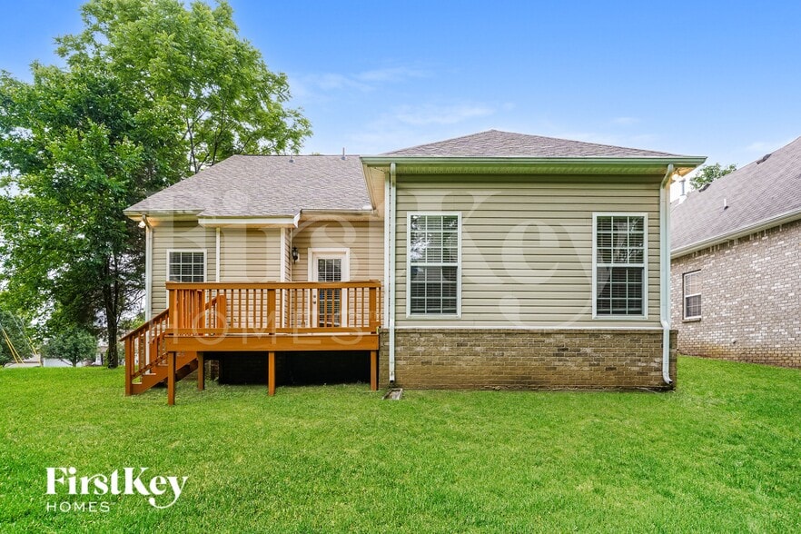 Building Photo - 3200 Hidden Creek Dr