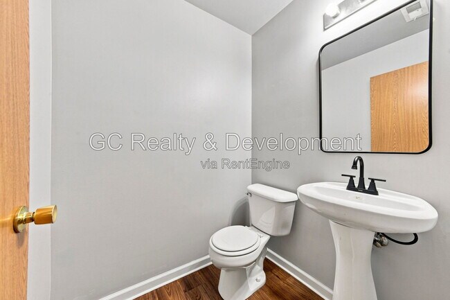 Building Photo - 203 Springbrook Trail S