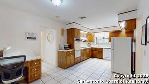 Building Photo - 9023 Luzita Ln