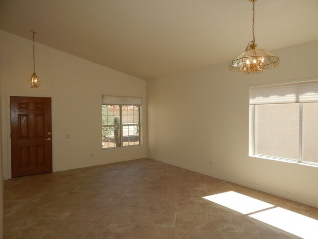 Building Photo - 7750 E Castle Valley Way