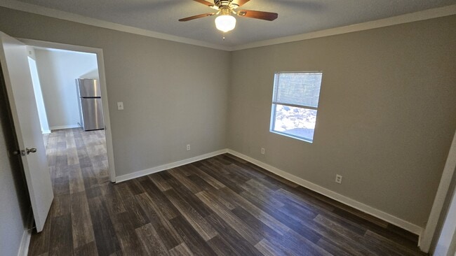 Building Photo - 512 Woodward Ave