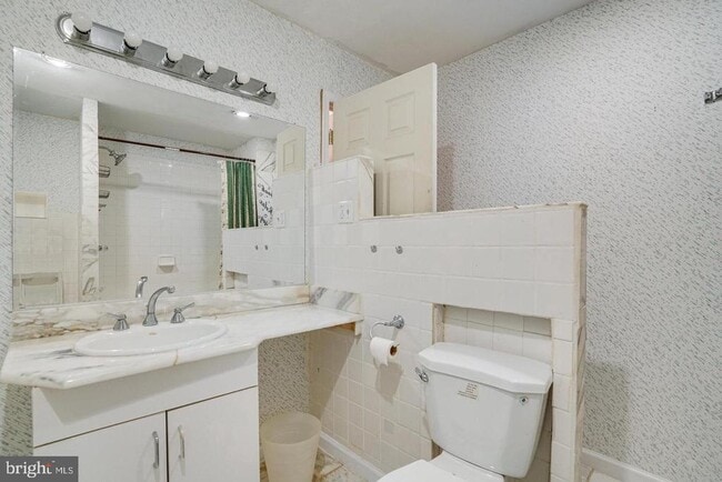 Building Photo - 1502 Old Drummer Boy Ln