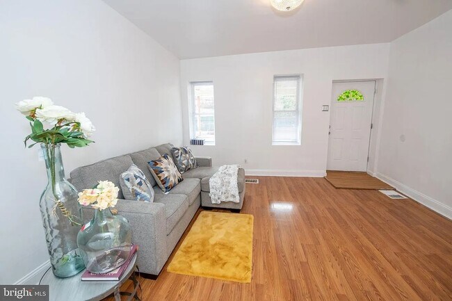 Building Photo - 5309 Belfield Ave
