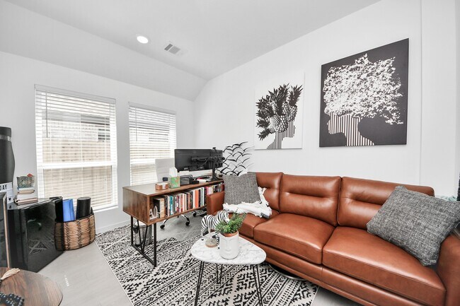 Building Photo - 8018 Tempest Stone Dr