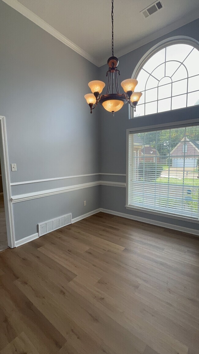 Building Photo - 9241 Speerberry Ln