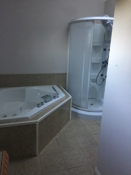 Building Photo - 151 Scott Dr