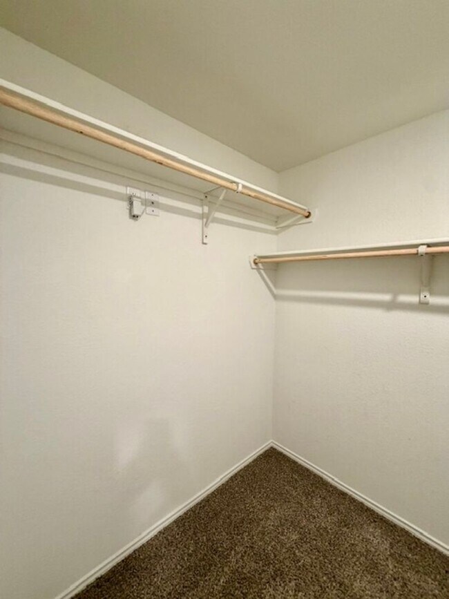 Building Photo - 12516 Tarres Ct.