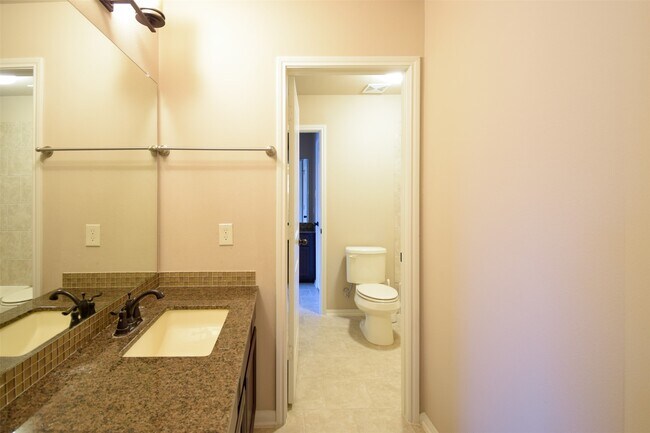 Building Photo - 27363 Pendleton Trace Dr