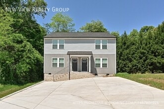 Building Photo - 580 Pleasant Ave