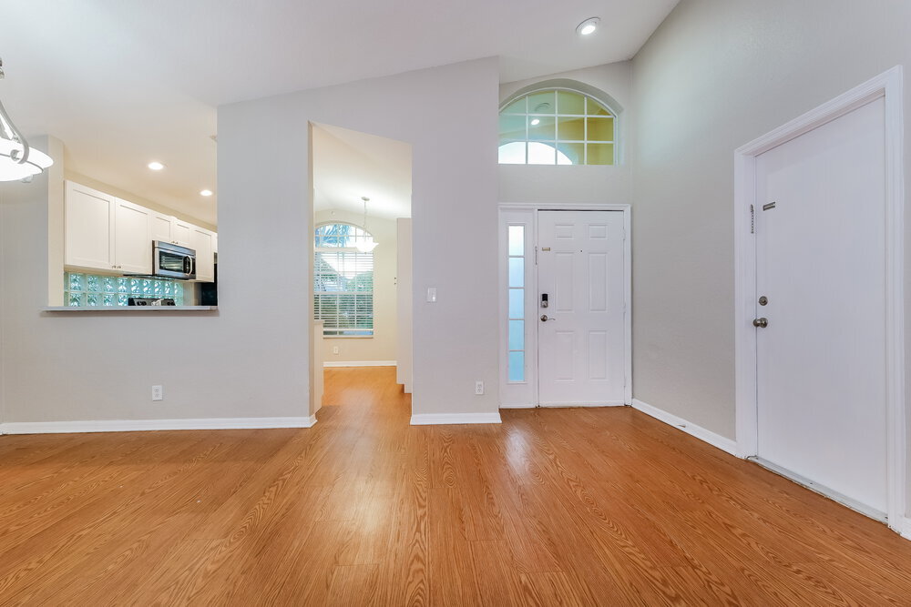 Building Photo - 6285 Lauderdale St