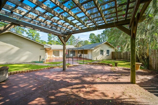 Building Photo - 139 Nantachie Dam