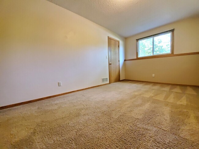 Building Photo - 4434 4th St NW