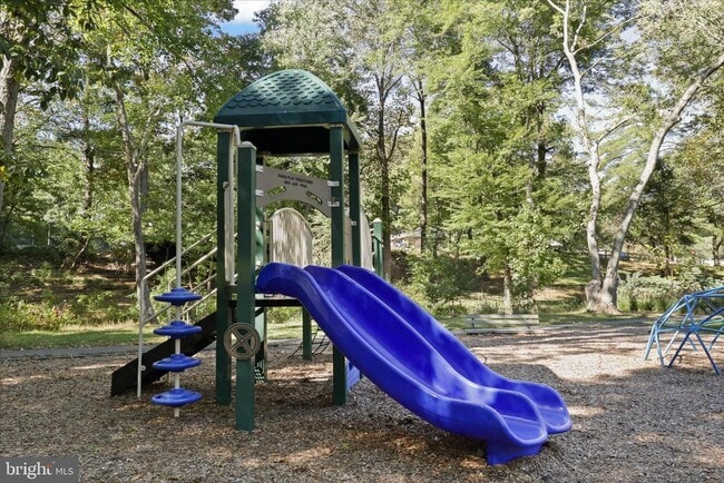 Building Photo - 5422 Brixham Ct