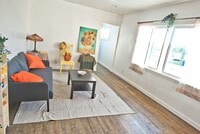 Building Photo - 1446 Manhattan Beach Blvd