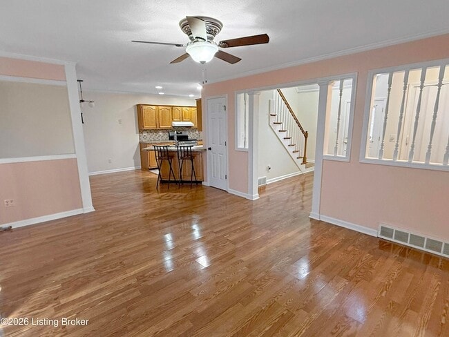 Building Photo - 9804 Spring Pointe Ct