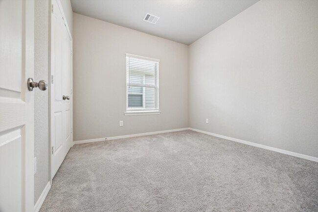 Building Photo - 25830 Northpark Pine Dr