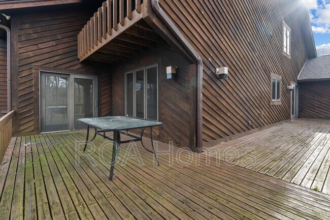 Building Photo - 8820 W 46th St