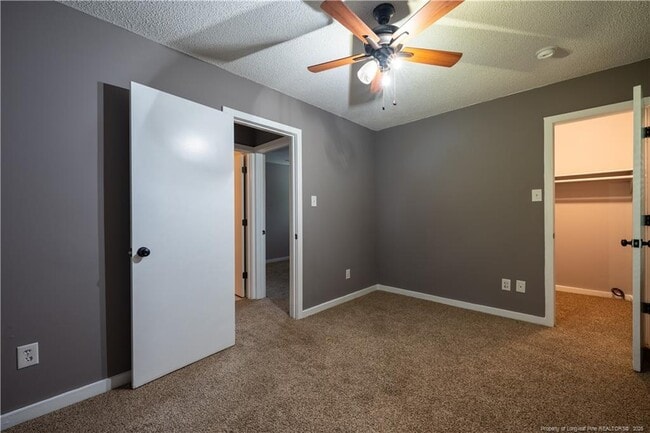 Building Photo - 5725 Waterwood Dr
