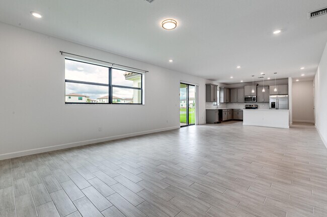 Building Photo - 3170 Streng Ln
