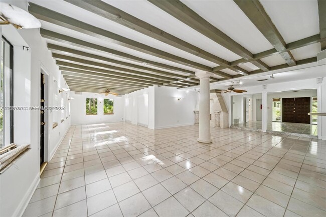 Building Photo - 7080 NW 82nd Terrace