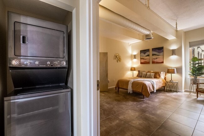 Building Photo - 219 Central Ave NW