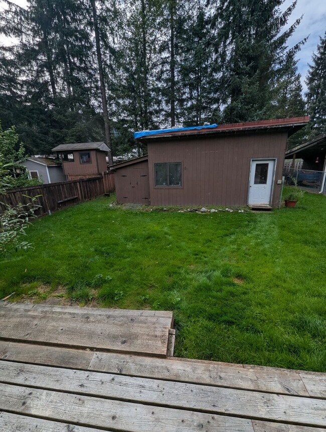 Building Photo - 8496 Thunder Mountain Rd