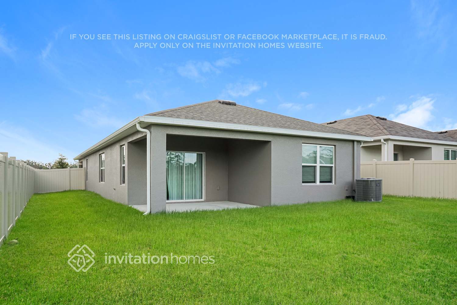 Building Photo - 22509 Hidden Palms St