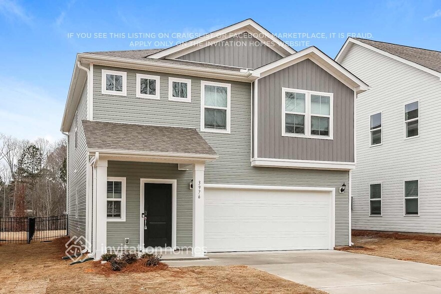 Building Photo - 3976 Zepelin Wy