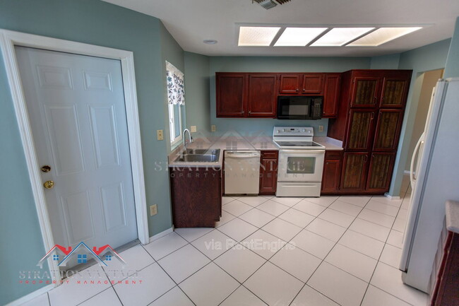 Building Photo - 4725 E Brown Rd