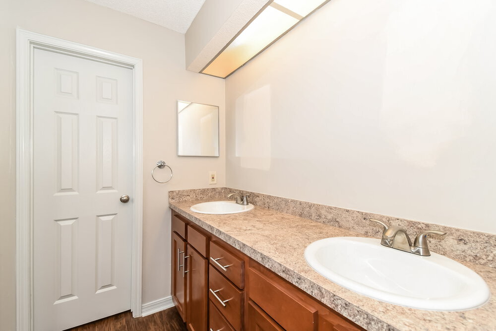 Building Photo - 8315 Crosswind Rd