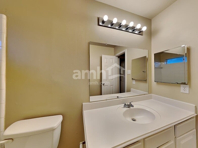 Building Photo - 19711 Indian Cherry Forest Ln