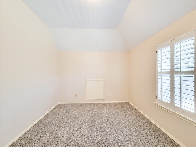 Building Photo - 4106 Creek Ridge Ln