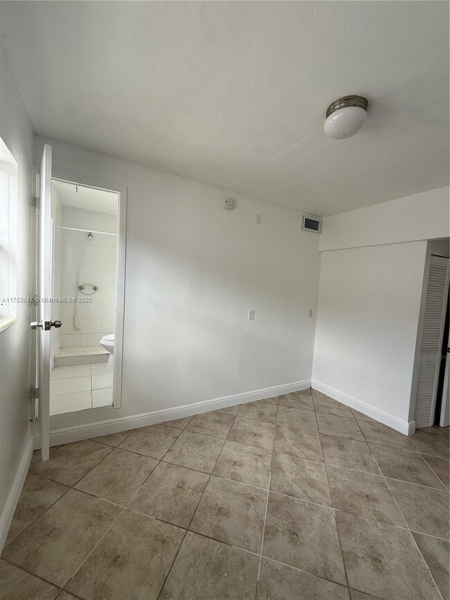 Building Photo - 7720 Byron Ave