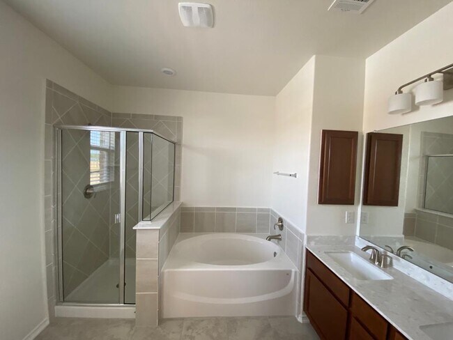 Building Photo - 17110 Gibbons Path